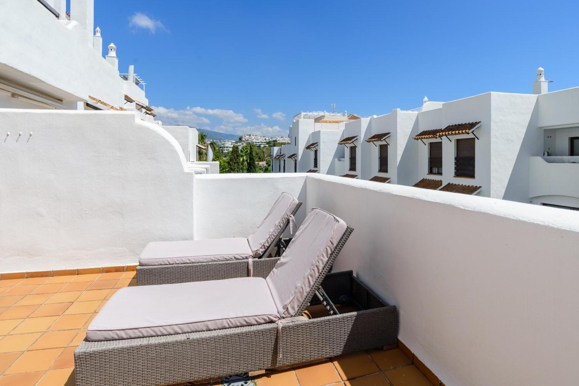 Golf Hills Panzió Estepona Kültér fotó