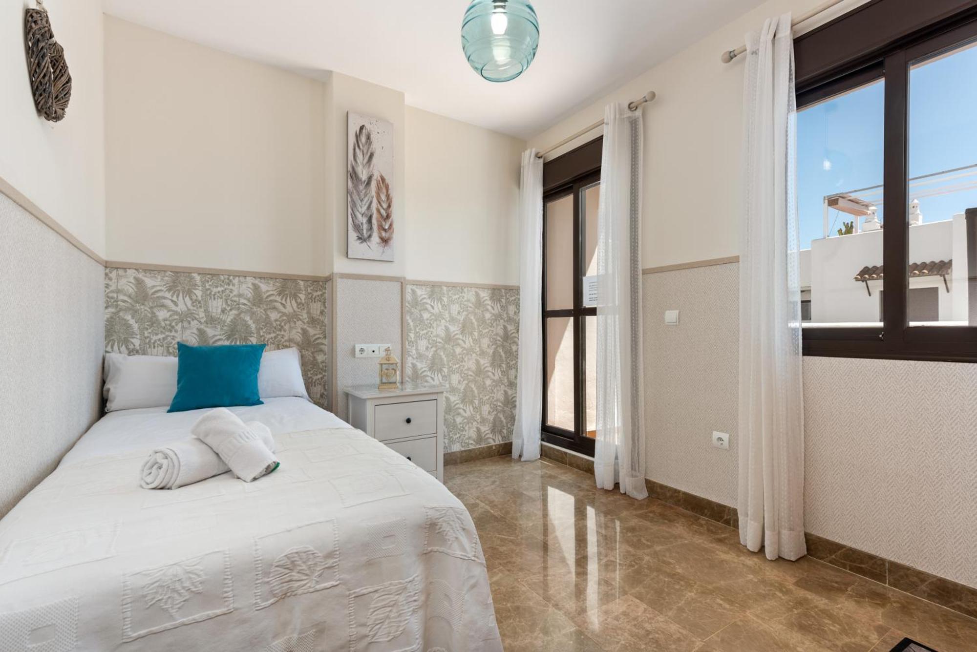 Golf Hills Panzió Estepona Kültér fotó