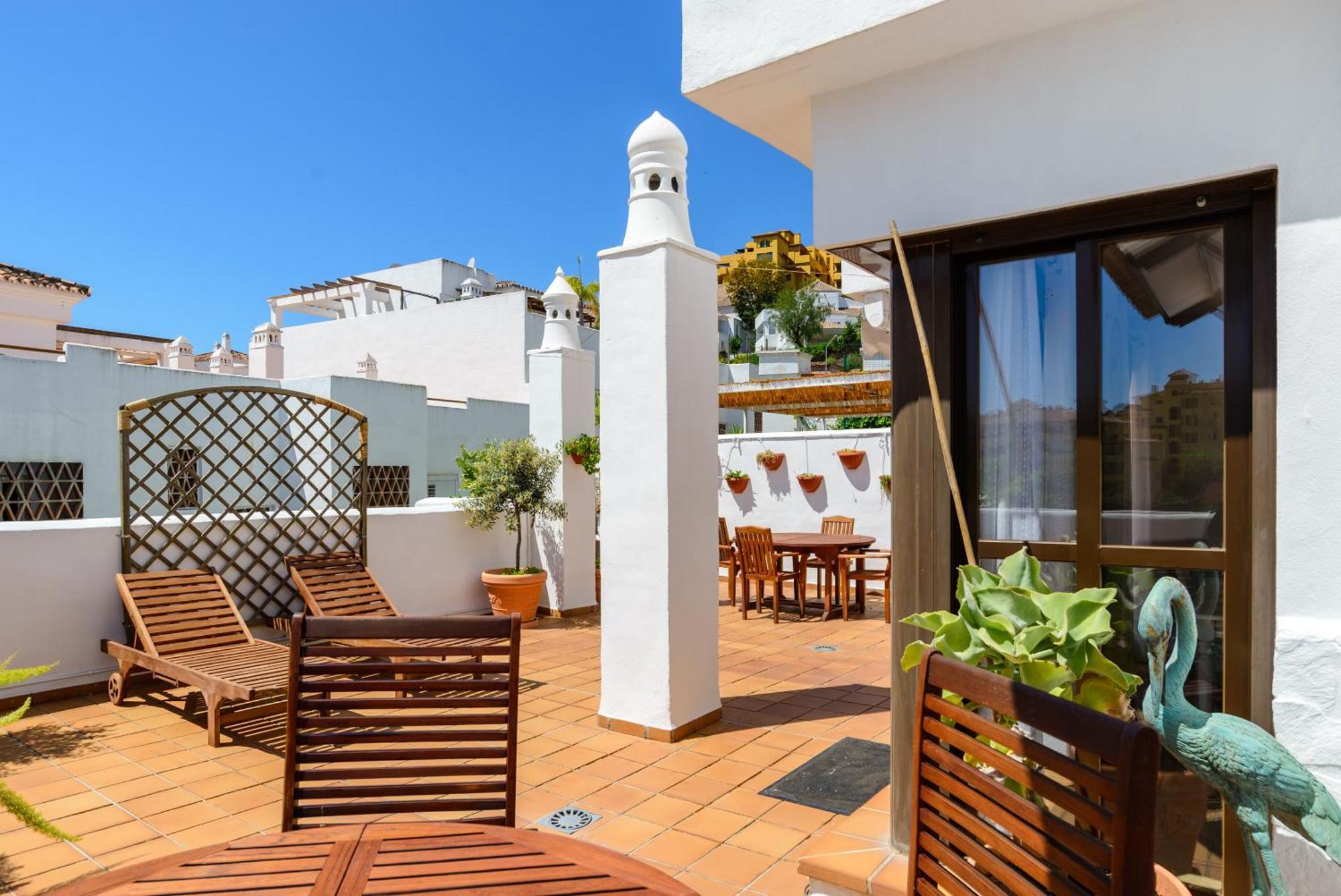 Golf Hills Panzió Estepona Kültér fotó