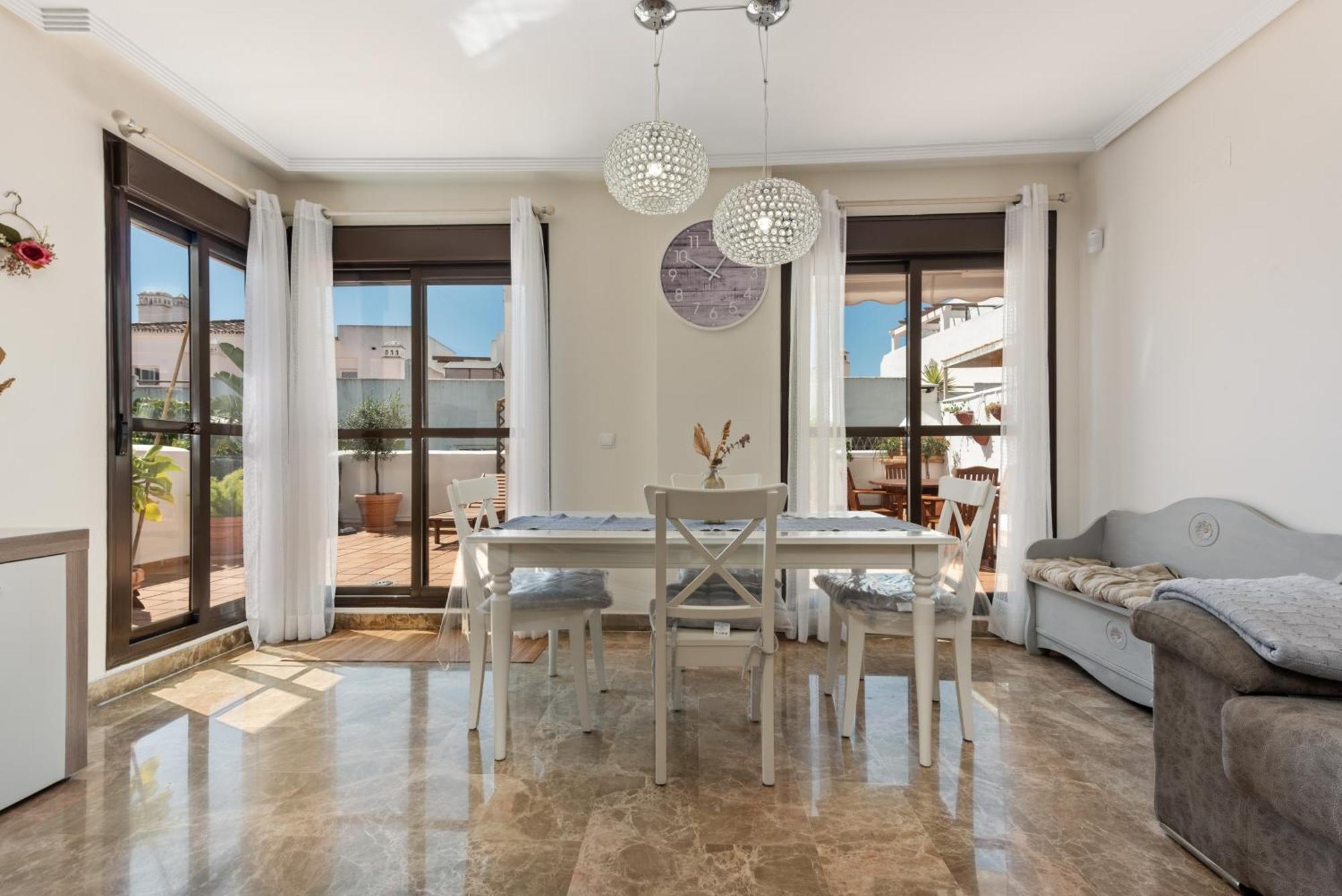 Golf Hills Panzió Estepona Kültér fotó