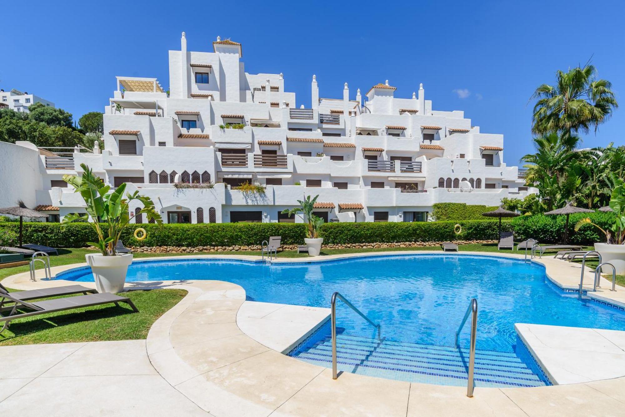 Golf Hills Panzió Estepona Kültér fotó